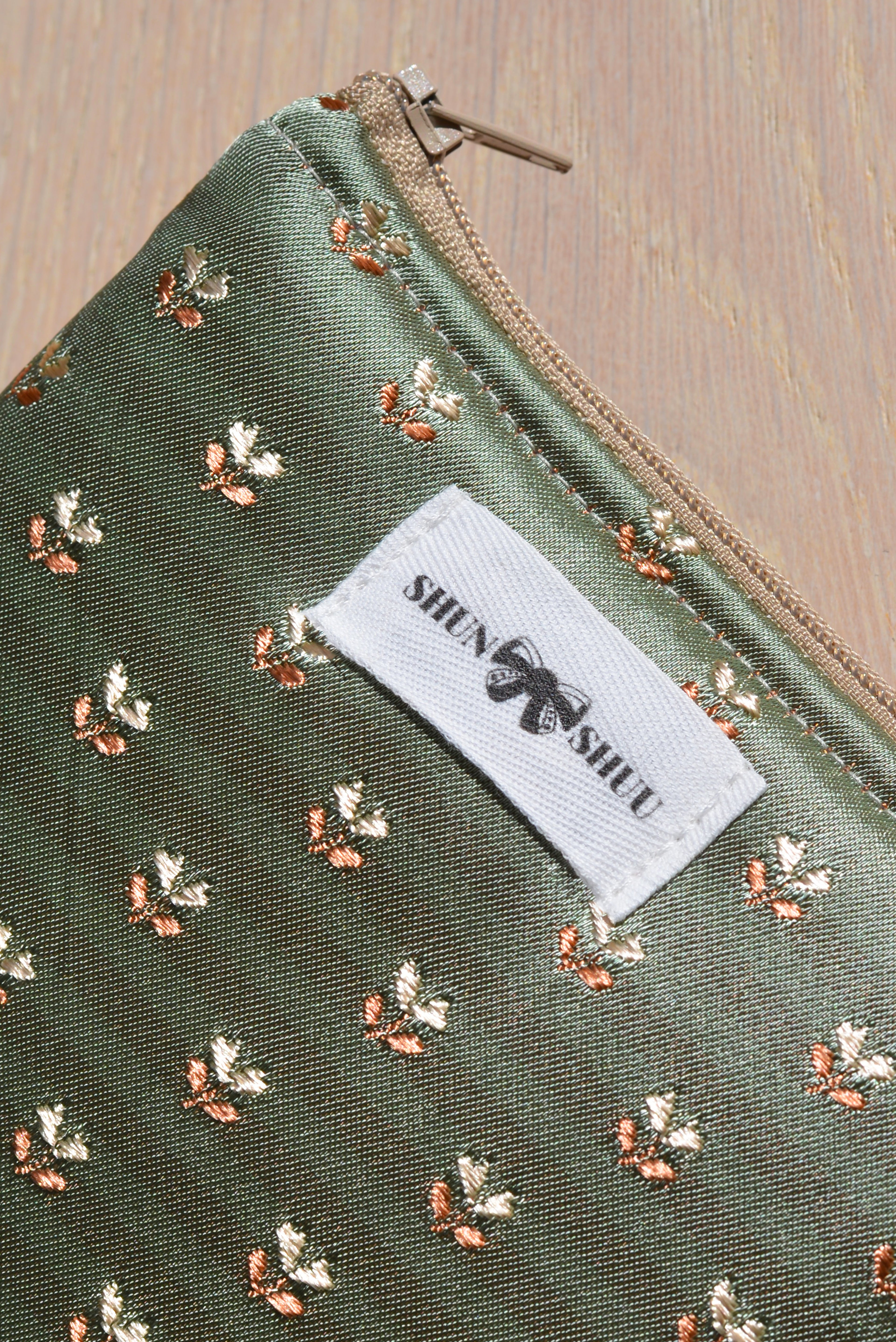 Mina - Pochette premium special XS